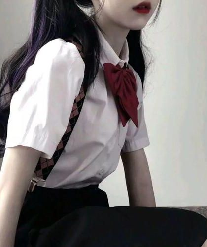 《本能痴迷》作者：小吾君/丁睿思骆虞